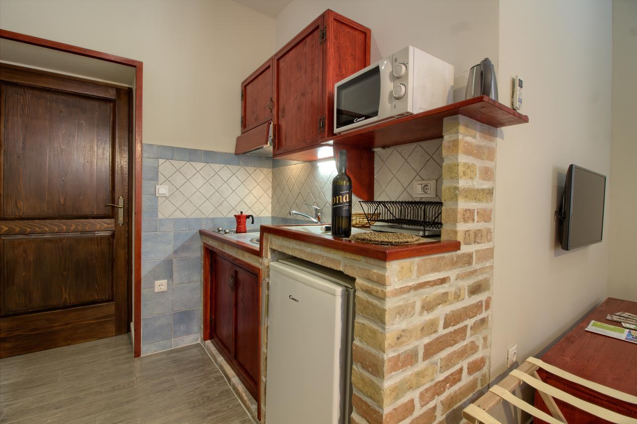 Mimoza Old Town Pula Apartments エクステリア 写真